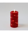 Bougie LED avec guirlande lumineuse, 15cm de haut, effet flamme - Ø7,5cm, fonctionne avec télécommande, véritable cire, rouge
