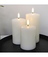 Set de 3 bougies LED, effet flamme, blanc - Avec télécommande et minuterie, 10/12,5/15cm de haut, Ø7,5cm, véritable cire