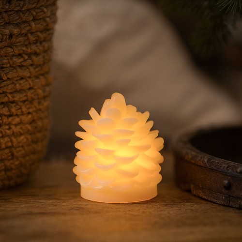 Bougie LED pomme de pin, effet flamme clignotante, blanche - Hauteur 8 cm, Ø6 cm, cire véritable