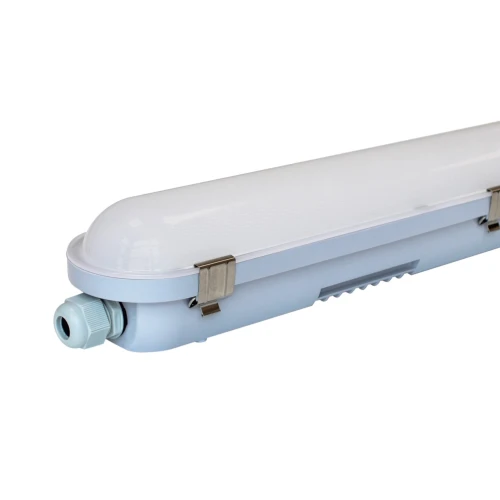 Luminaire 150 cm - 60W, 163lm/W, câblage traversant, IP65