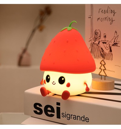 Veilleuse Fraise MOCHI en silicone souple - rechargeable, tactile et dimmable