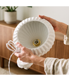 Suspension céramique E27 - Plissée, blanc/laiton, câble 2m, Ø27x23cm, sans source lumineuse